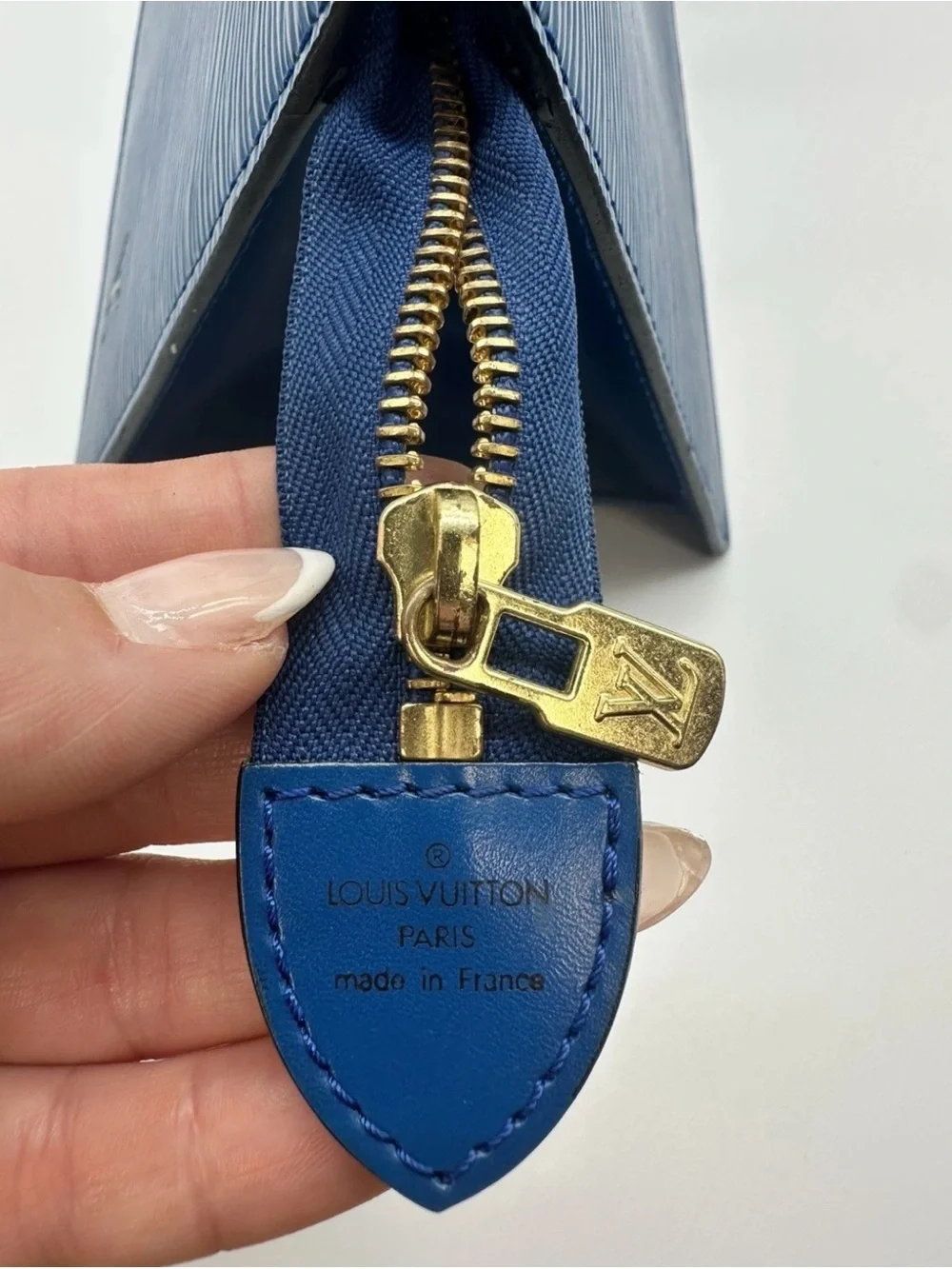 Vintage Louis Vuitton Epi Triangle Sac in Royal Blue